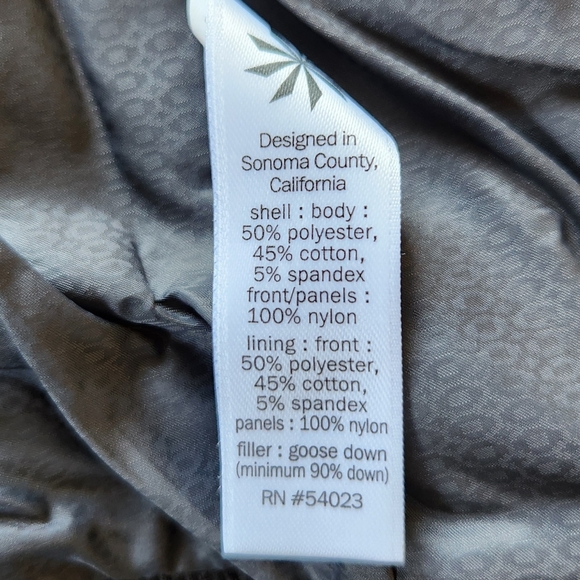 Athleta "Down to Town" Down Sweatshirt Jacket Asymmetrical Grey, Women's Size XS - Picture 10 of 12